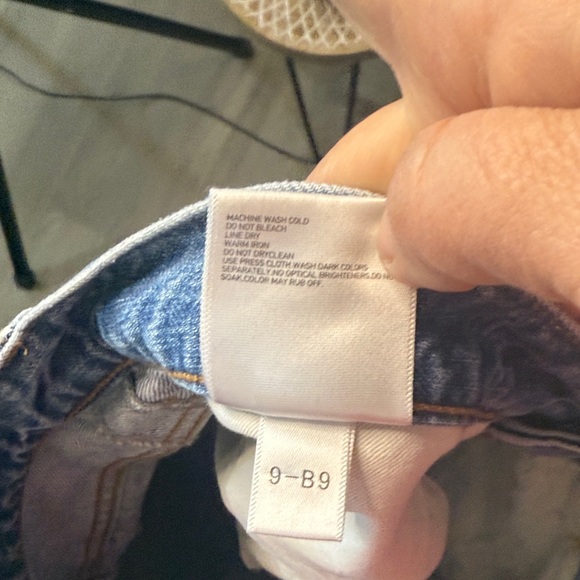 Uniqlo Light Blue Denim Jeans - Picture 4 of 5